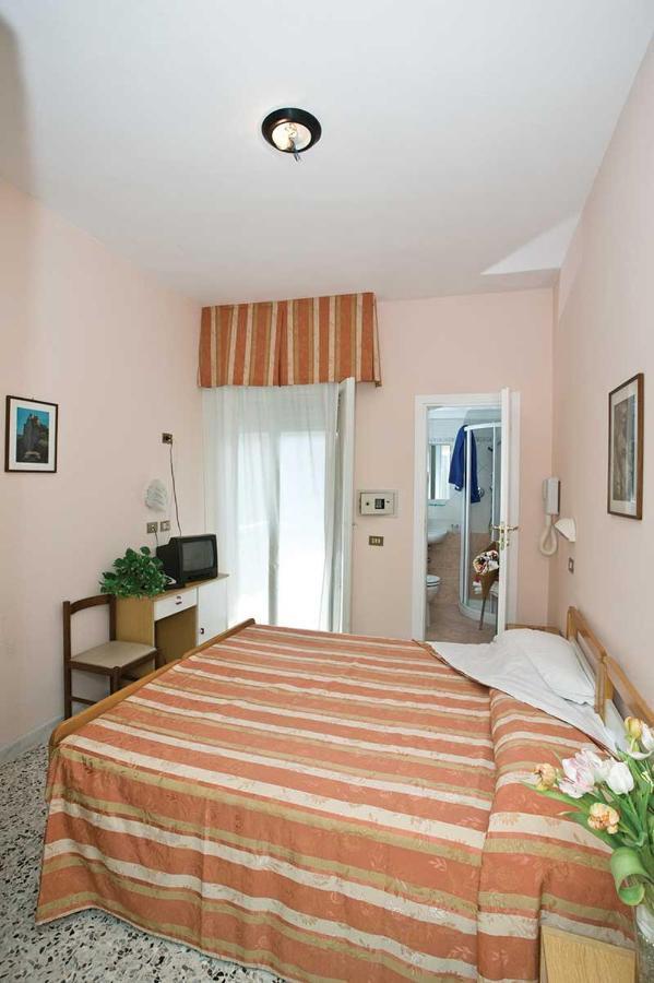 Dipendenza King Apartment Cesenatico Ngoại thất bức ảnh