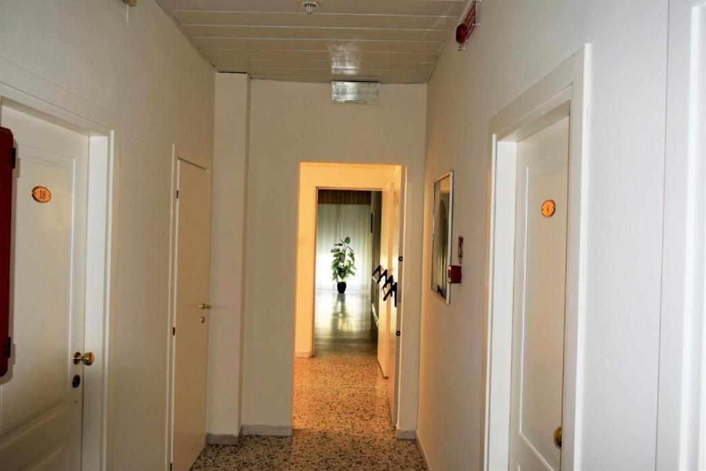 Dipendenza King Apartment Cesenatico Ngoại thất bức ảnh