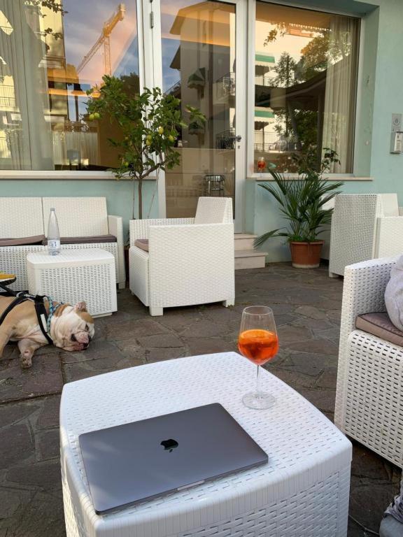 Dipendenza King Apartment Cesenatico Ngoại thất bức ảnh